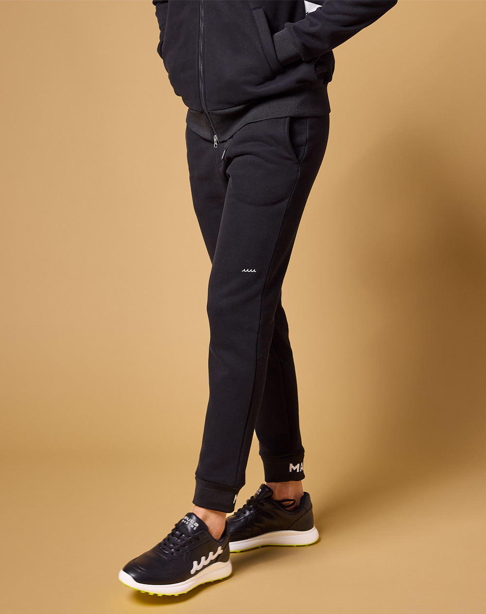 リブロゴ ジョガーパンツ [全3色] – muta Online Store