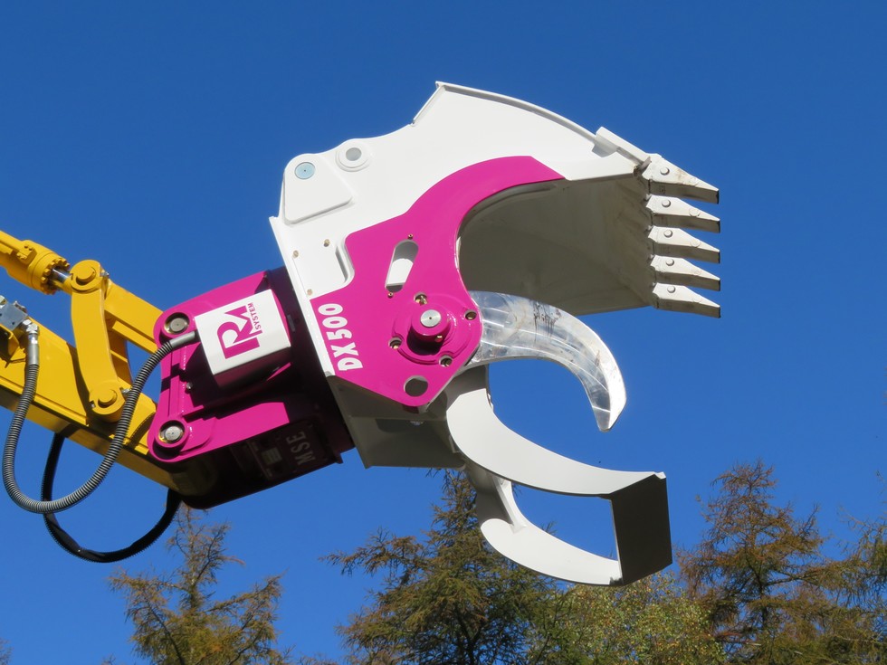 フェラーバンチャザウルスロボ DXシリーズ】 - 林業機械・ストレッチ