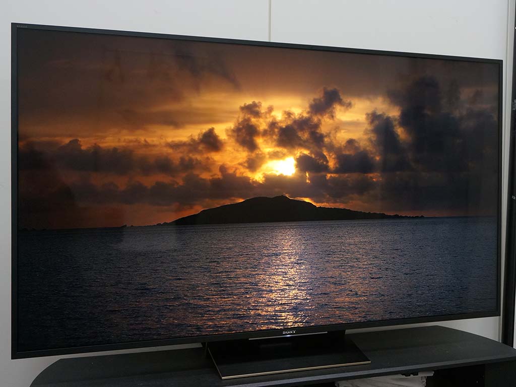 西川善司の大画面☆マニア】“液晶が自発光に見える”ソニー「BRAVIA KJ