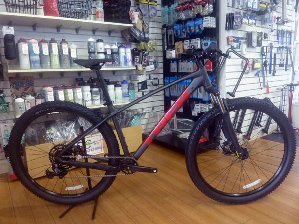 トレック マーリン5 GEN3 新コンポCUSE仕様 登場！ - サンワ スタッフ