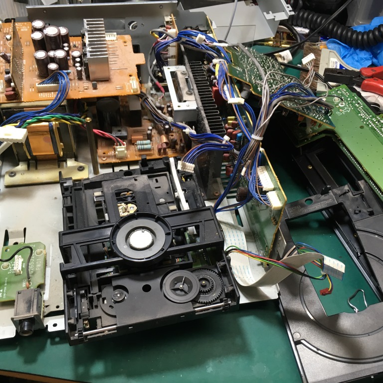 BOSE SSS-1MCの修理Ⅱ | 電気屋さんのひとりごと