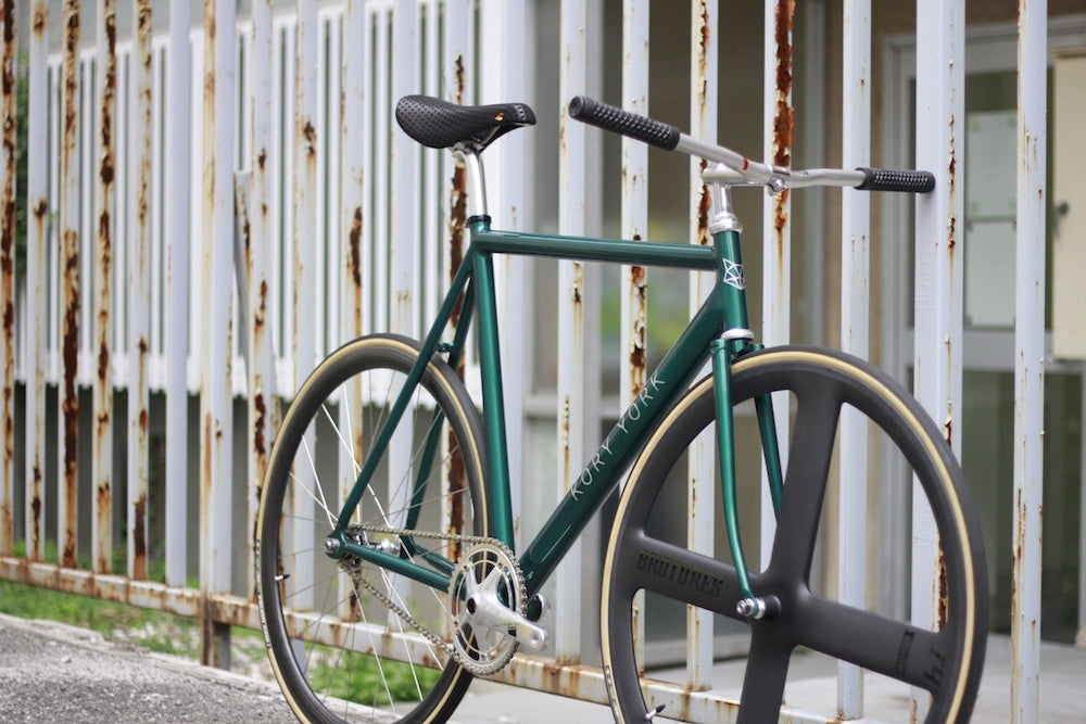 KORY YORK K2 CLASSIC SPORTS | ブローチャーズ - BROTURES ONLINE