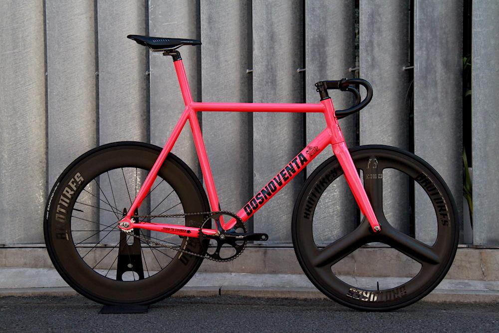 DOSNOVENTA HOUSTON 幻のピンク、組み上げました。 | ブローチャーズ