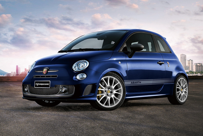 アバルト、ブレンボ製ブレーキや特別色を採用した200台限定の「595