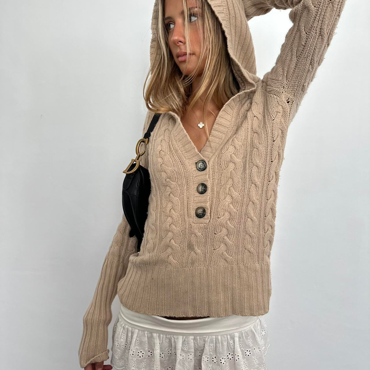 Vintage 2000's Abercrombie and Fitch knit hooded sweater – Chelsea