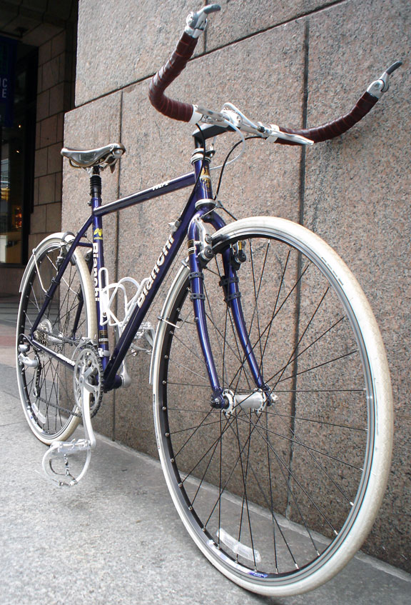 Bianchi Volpe touring bike | djcatnap.com