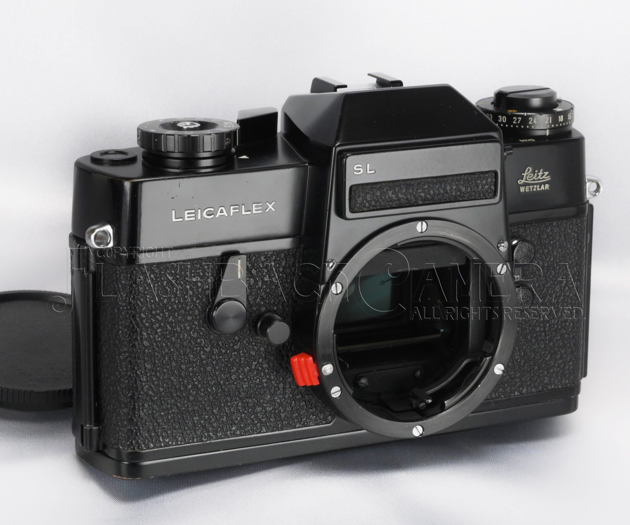 Leicaflex SL Black Paint – FLASHBACK CAMERA
