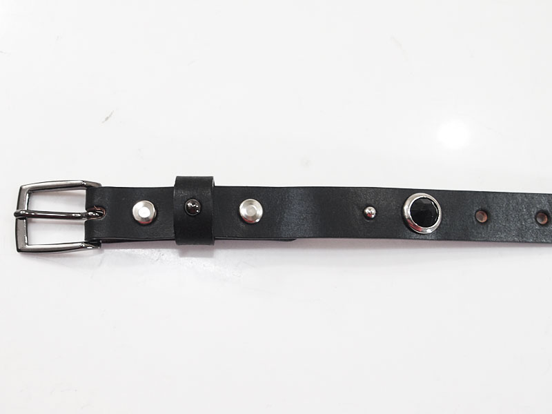 WOLF'S HEAD × TRADING MUSEUM COMME des GARCONS 限定 スタッズ