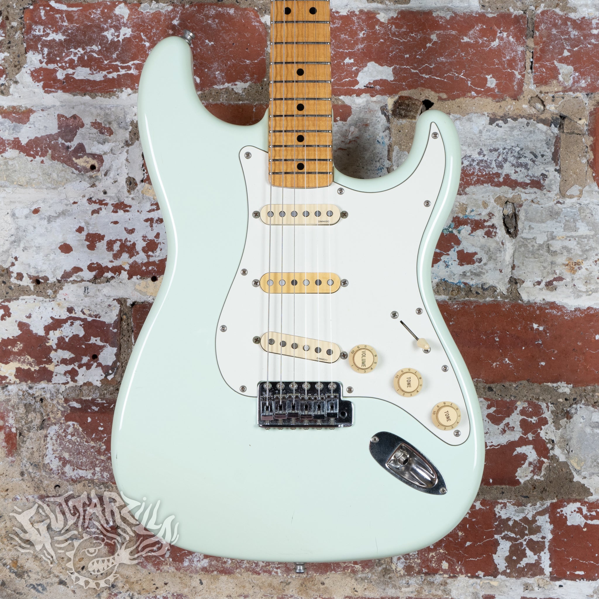 Fender '72 Reissue Scalloped ST72-86DSC Daphne Blue 1990 MIJ Japan