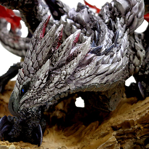 カプコン、「モンスターハンターダブルクロス」の「バルファルク