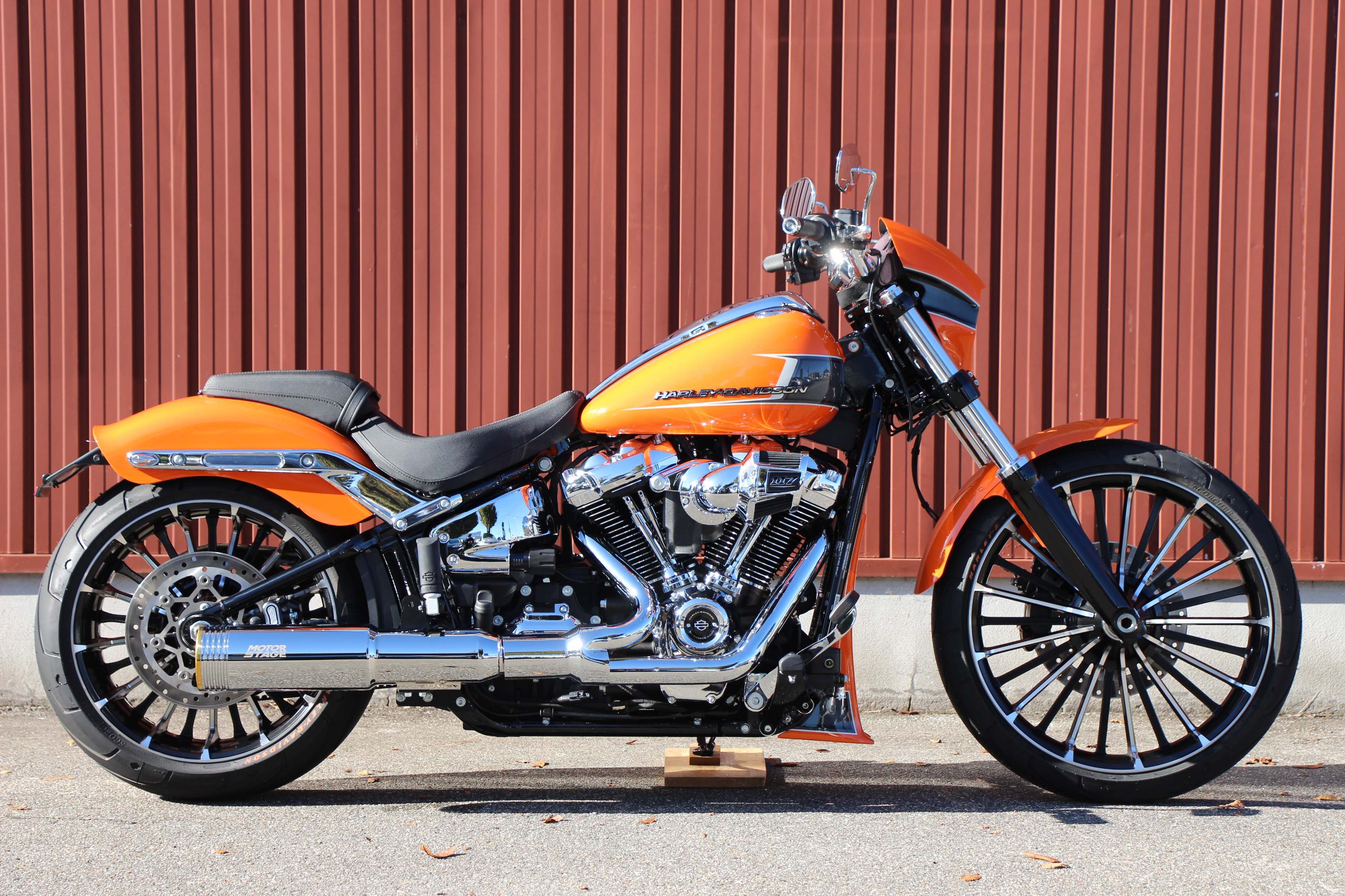 FXBR ブレイクアウトカスタム！！ | ハーレーダビッドソン富山（富山県