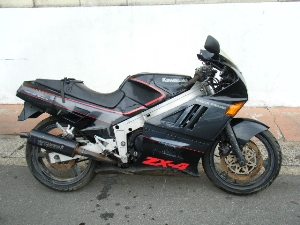 中古バイクパーツ販売専門店アイラブモーターKAWASAKI/カワサキ ZX-4