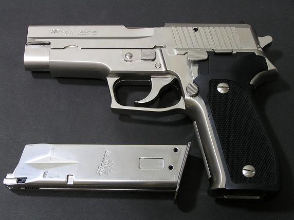 タナカ SIG P226