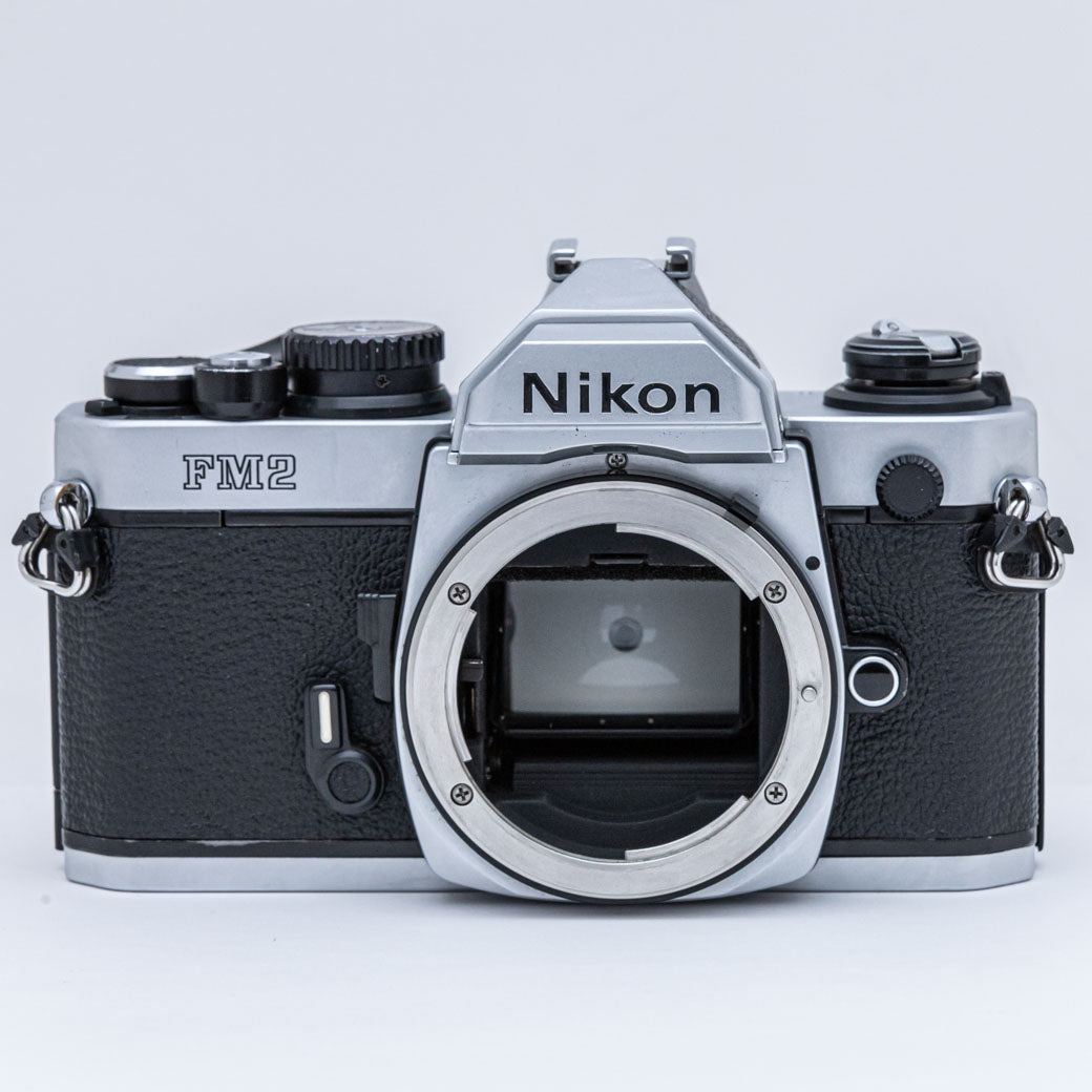 Nikon New FM2 シルバー, MD-12付き – ねりま中古カメラきつね堂