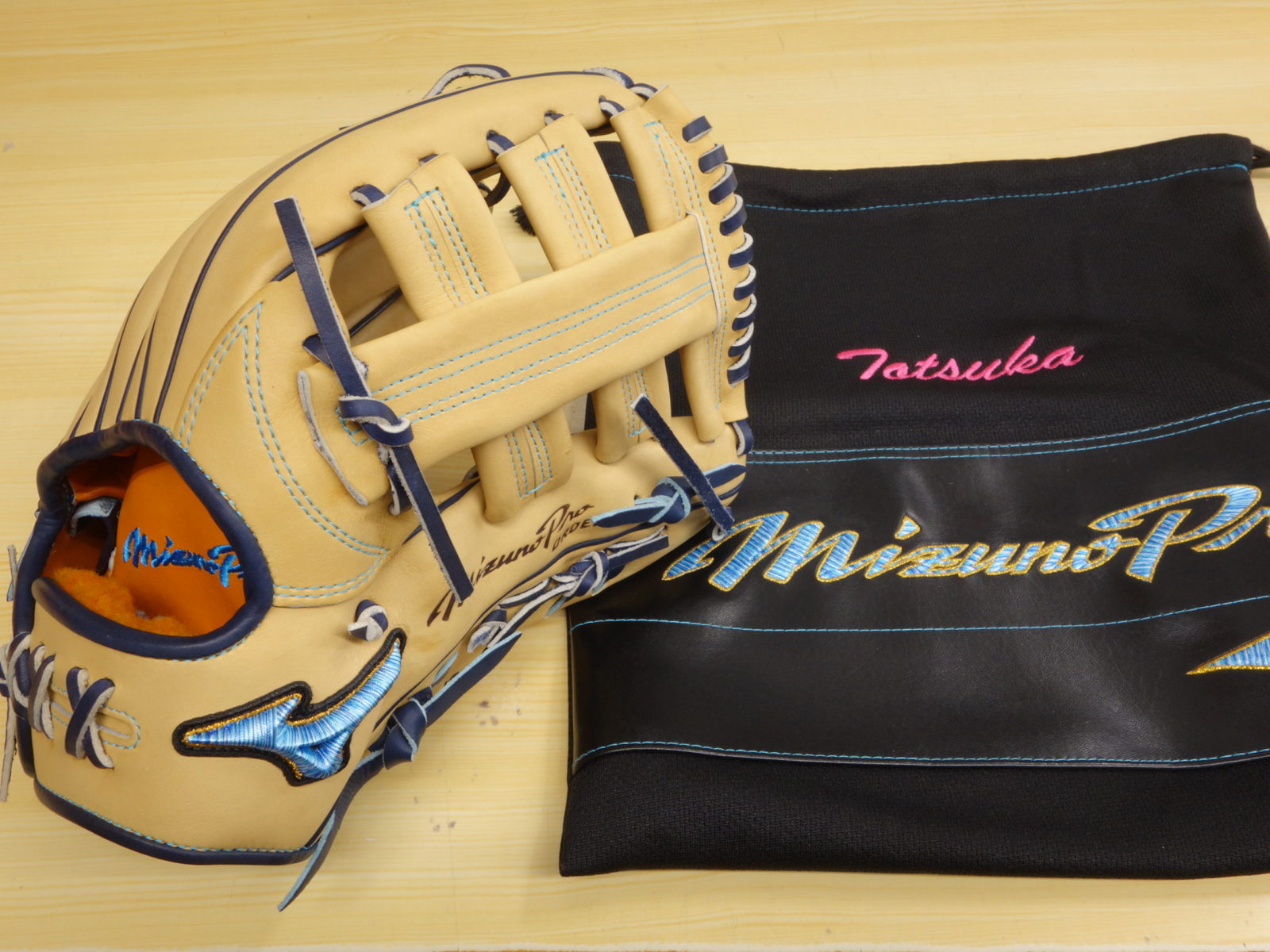 Totsuka 様 硬式用 ミズノプロ オーダーグラブ 外野手用 （AXIモデル