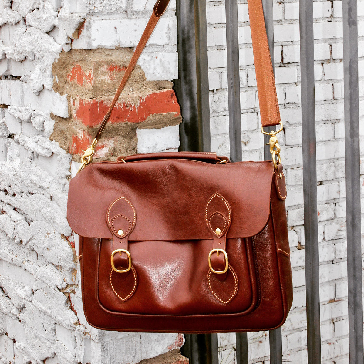 Men's messenger bag – Laszleather