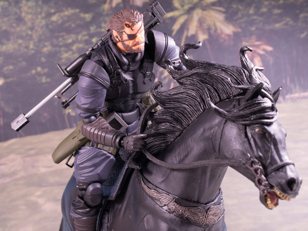 レビュー ヴァルカンログ 004 ヴェノム・スネーク スニーキングスーツ