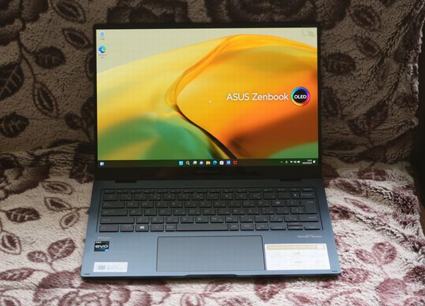 ASUS Zenbook 14 Flip OLED UP3404VAレビュー[感想・評価]