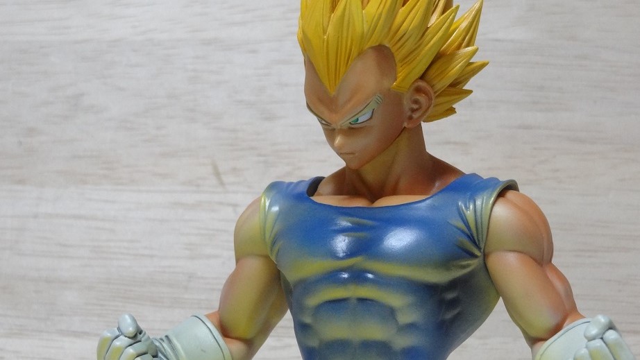 フィギュアのリペイント方法】ドラゴンボール『ベジータ』を塗装して