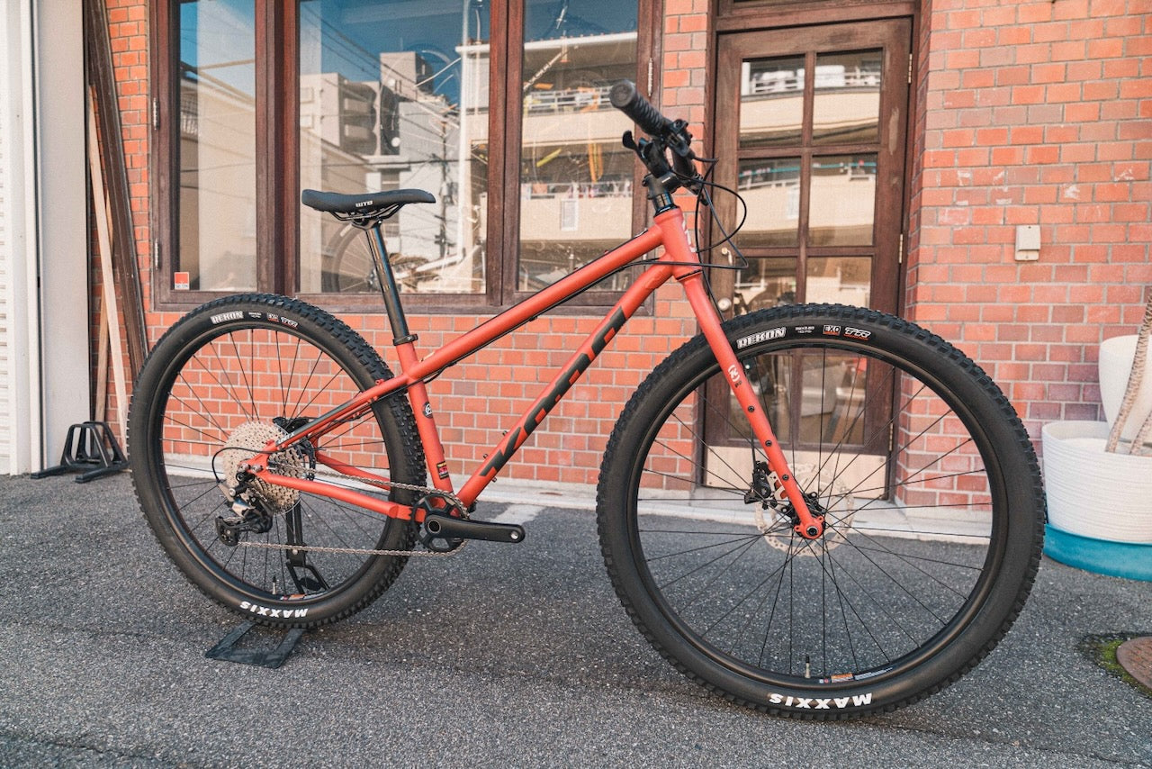2024年モデル KONA UNIT Xの完成車が新入荷しました。 – Grumpy Bike Shop
