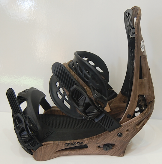 おすすめ バートン ジェネシス 木目調！ | SPINY 公式ブログ