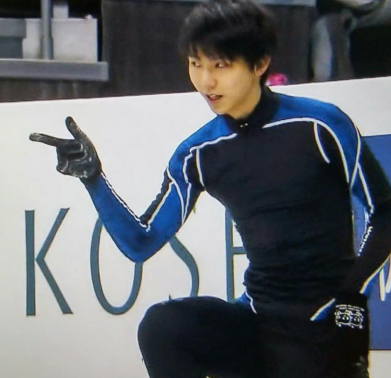 羽生結弦選手 アンダー・アーマー着こなし術 | ハニュゾノ ・スケート