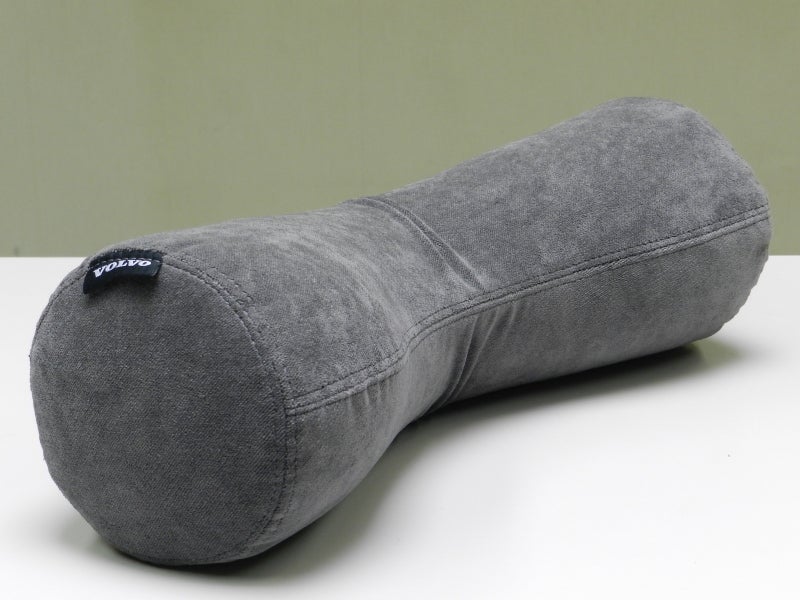 ボルボ純正ネッククッションのご紹介です。 | ボルボ・カー市川