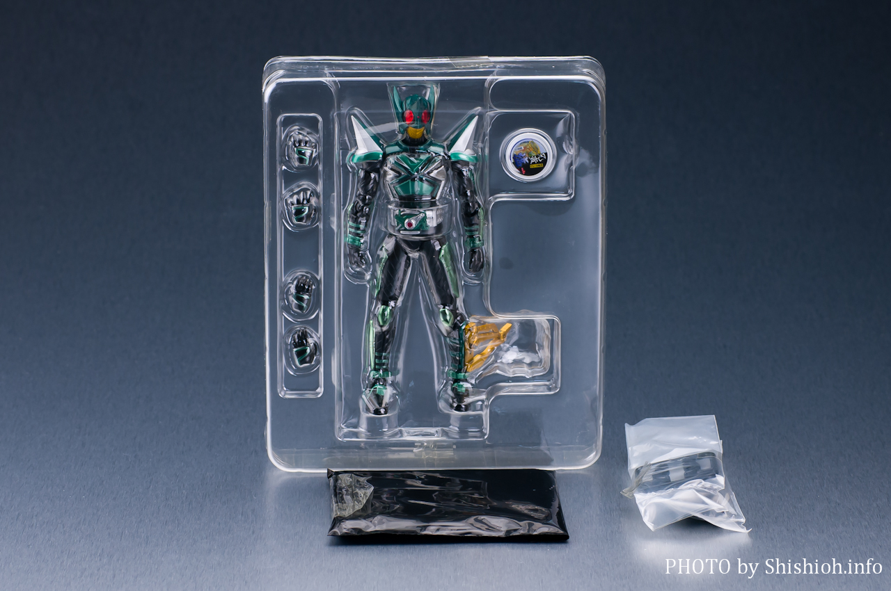 レビュー】 バンダイ S.H.Figuarts 仮面ライダー キックホッパー [仮面