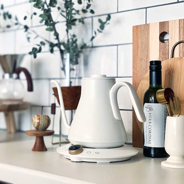 ☆［EPEIOS］ドリップケトル ホワイト|小田急百貨店オンライン