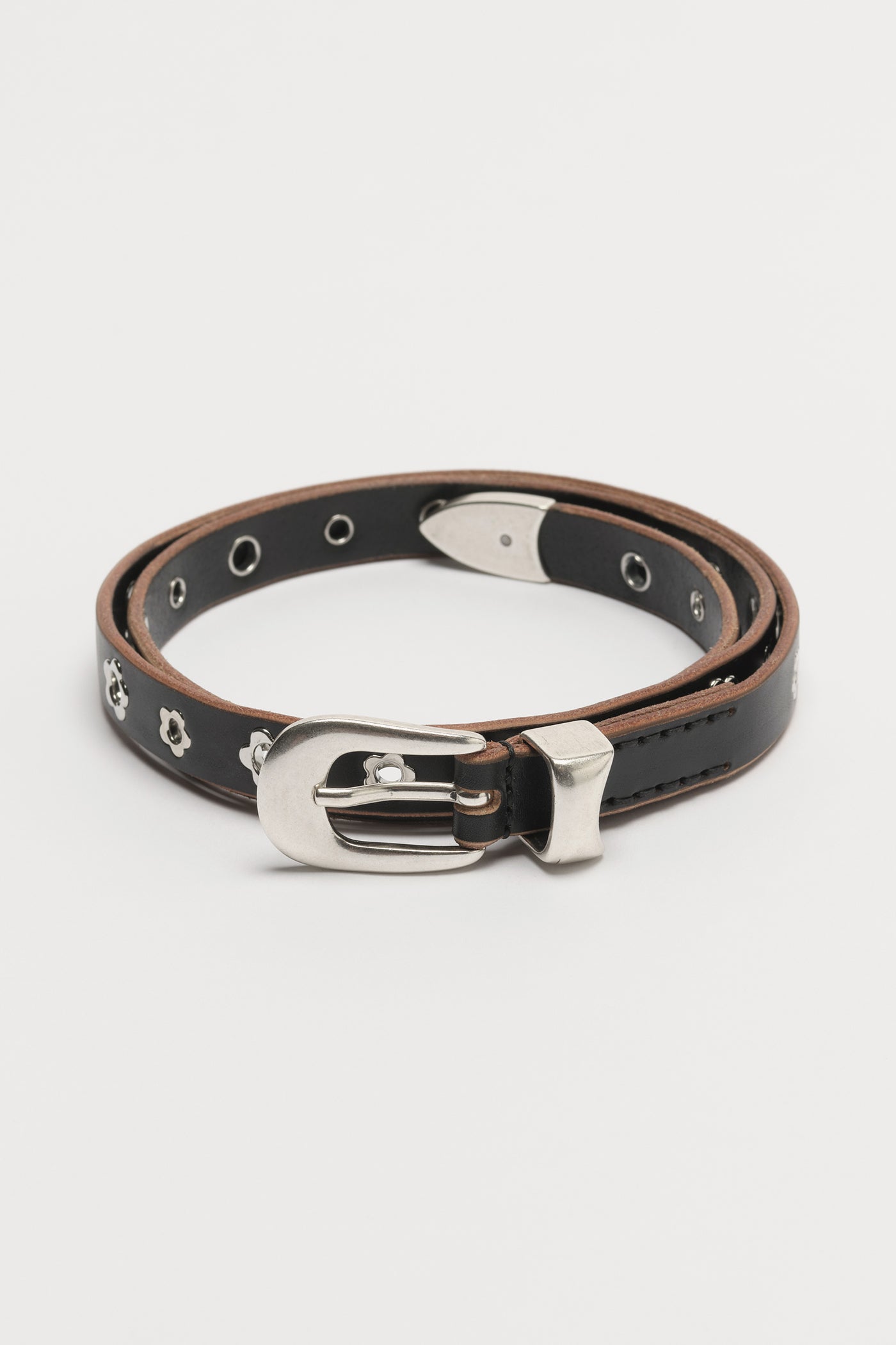 OUR LEGACY 「BELT 2 CM FLOWERS ON BLACK LEATHER」 – SISTER