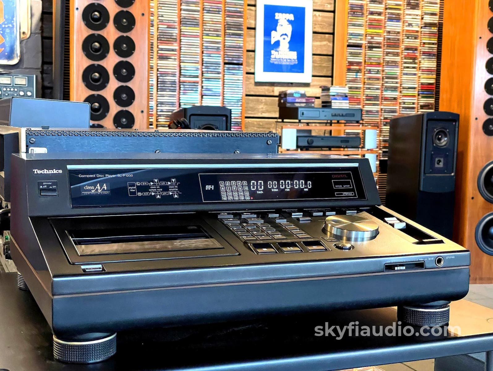 Technics テクニクス SL-P1200 CDプレーヤー ② Technics SL-P1200 CD