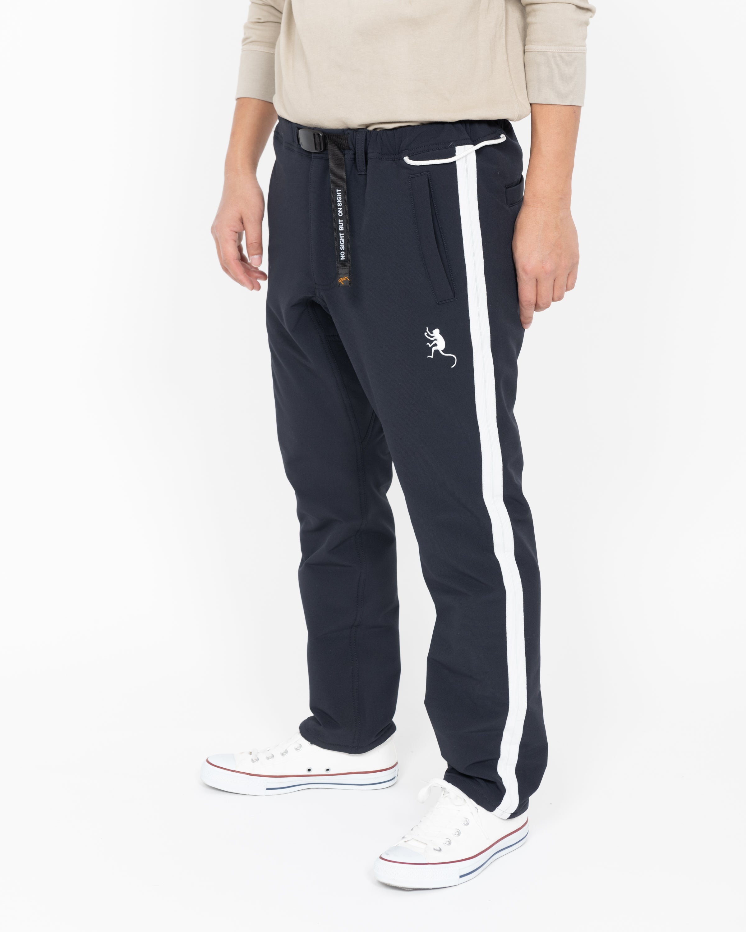 RXMF251021M_wearing_3.jpg?crop