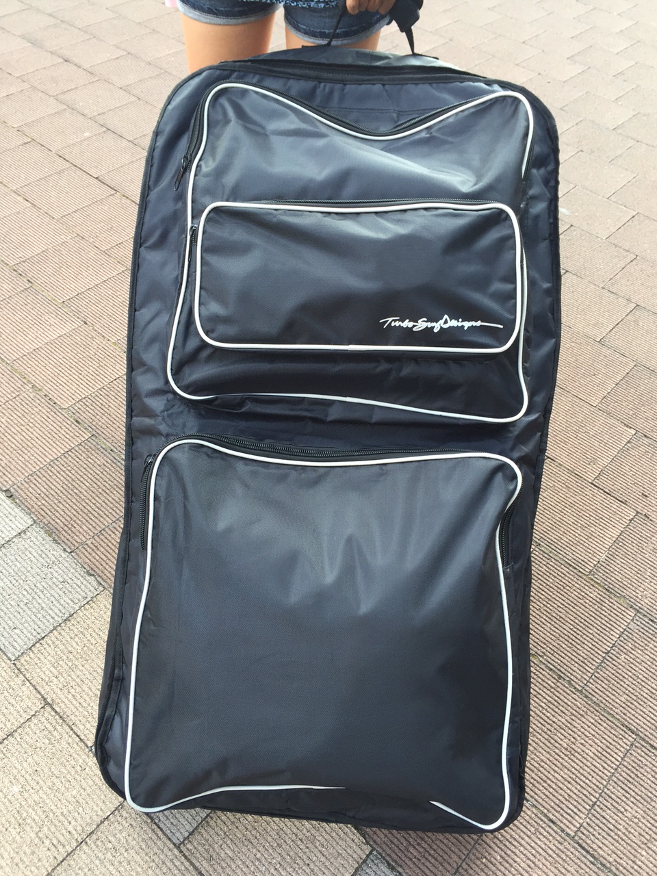 新しいボディボードケースができました。しかもウィール付 | TURBO