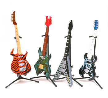 Guitar Hero Guitars : TV and Film Toys