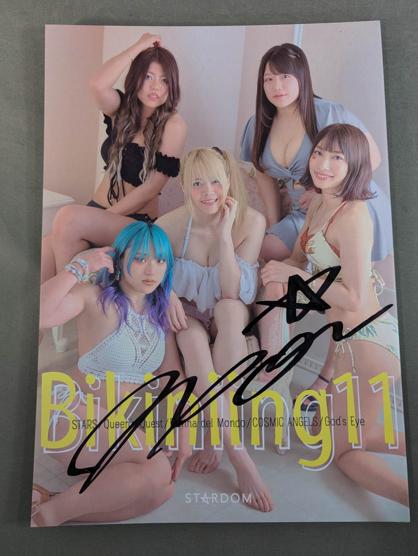 なつぽい 直筆サイン入り】STARDOM VISUAL BOOK Bikiniing 11(Premium