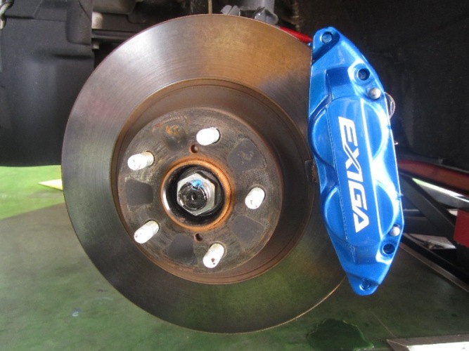 スバル エクシーガに22B赤キャリパー装着 | ブレーキ工房 K-CRAFT