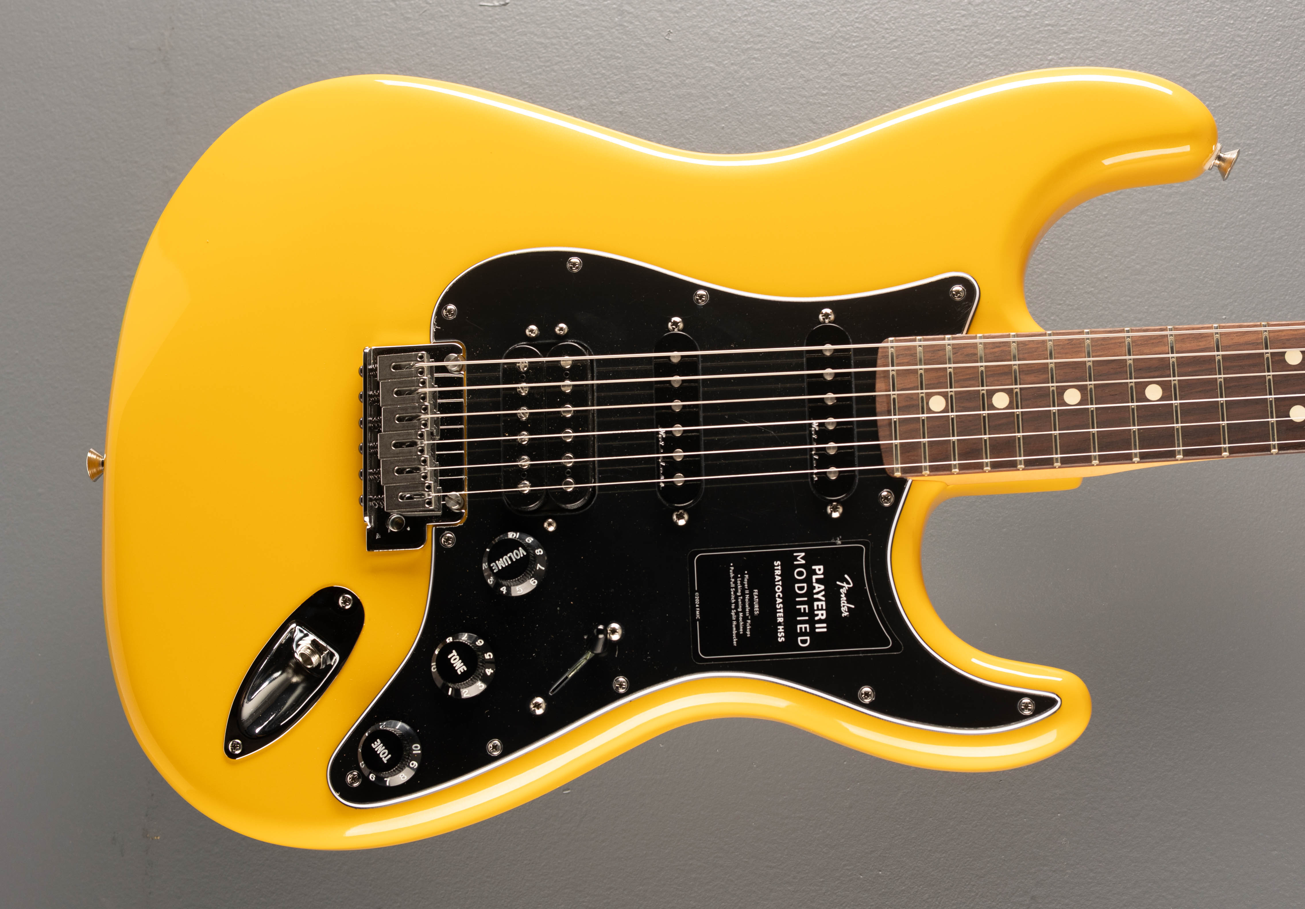 Player II Modified Stratocaster HSS - Sunshine Yellow – Dave's