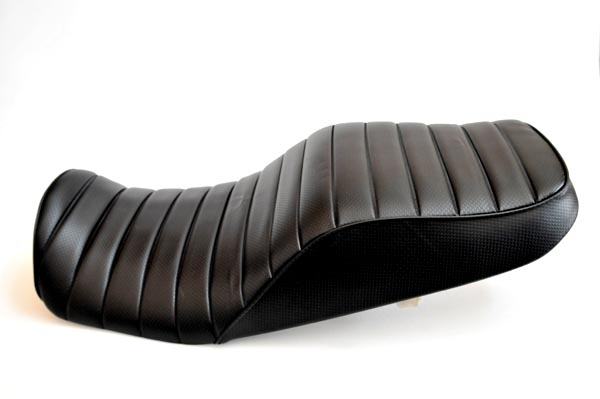 HONDA CB1300SF SC40 ホンダ カーボン防水タックロール シート加工 seat