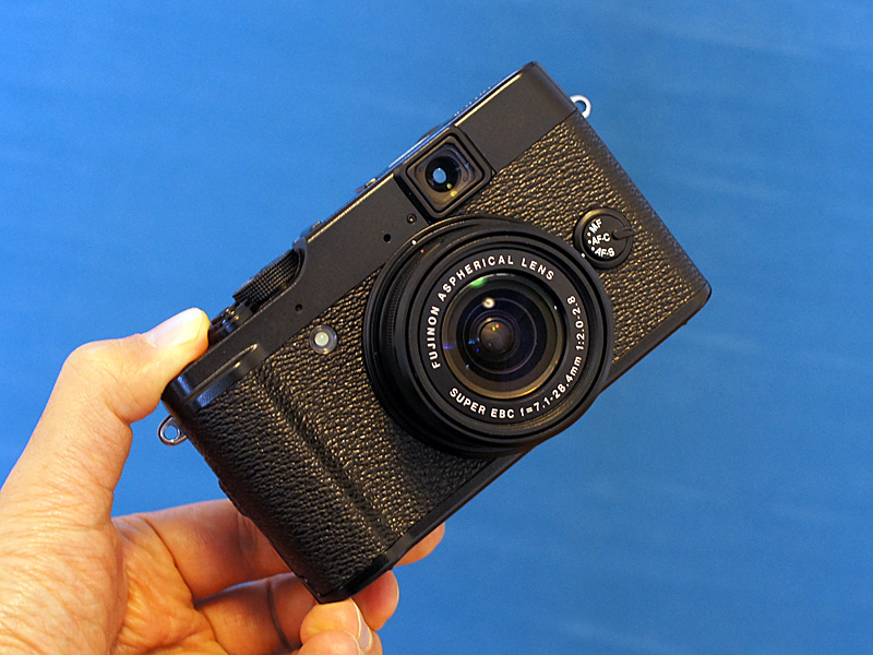製品仕様からみた富士フイルム X10 /monox デジカメ 比較 レビュー
