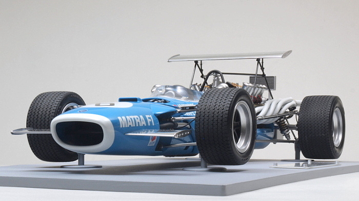 マトラMS11 の制作 その6 台座とフィギュア