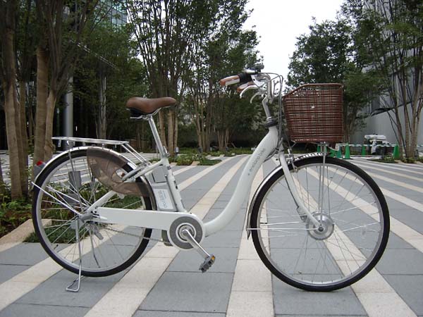 究極の全輪駆動エコ・ハイブリット・ビークル