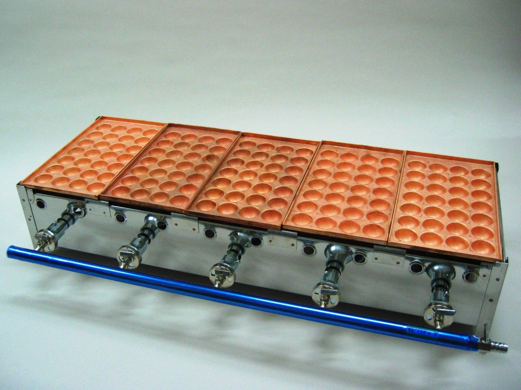 たこ焼き器28穴 銅板 1連：鉄板焼き器・たこ焼き器などを扱う厨房機器