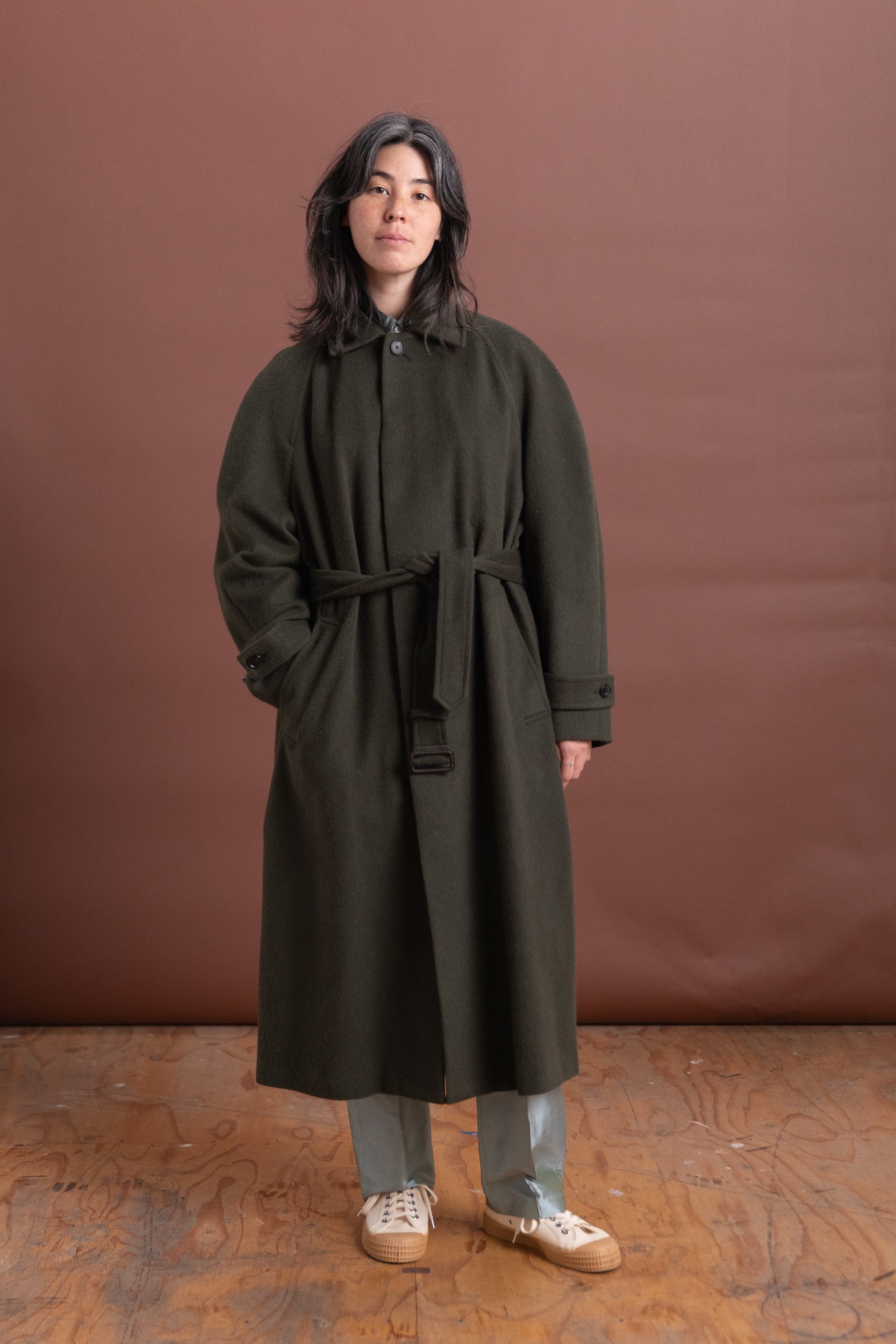 BABY CAMEL FLANNEL COAT IN DARK OLIVE