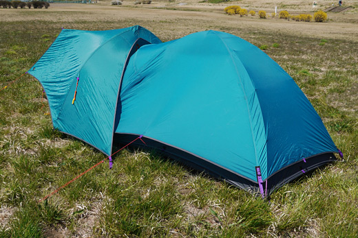 Solaryth - MountainHardwear Light Wedge2+Front Porch