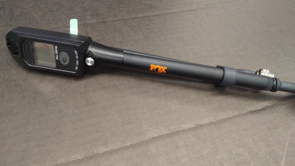 ITEM】細かいセッティングが可能なデジタルサスポンプが入荷しました