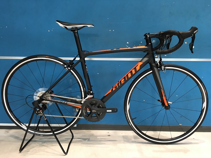 2018モデル】GIANT「TCR SLR 2」2018年モデル入荷しました。 | Y's