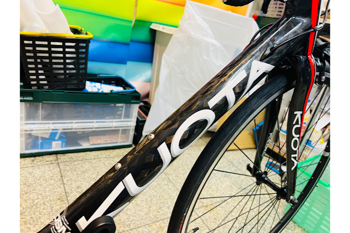 フライング新春セール】21万のフレームが19万の完成車で！KUOTAが