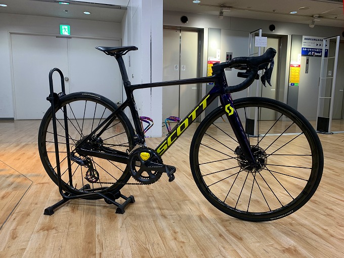 SUPACAZ】簡単なバイクのドレスアップに効果的！オイルスリックカラー