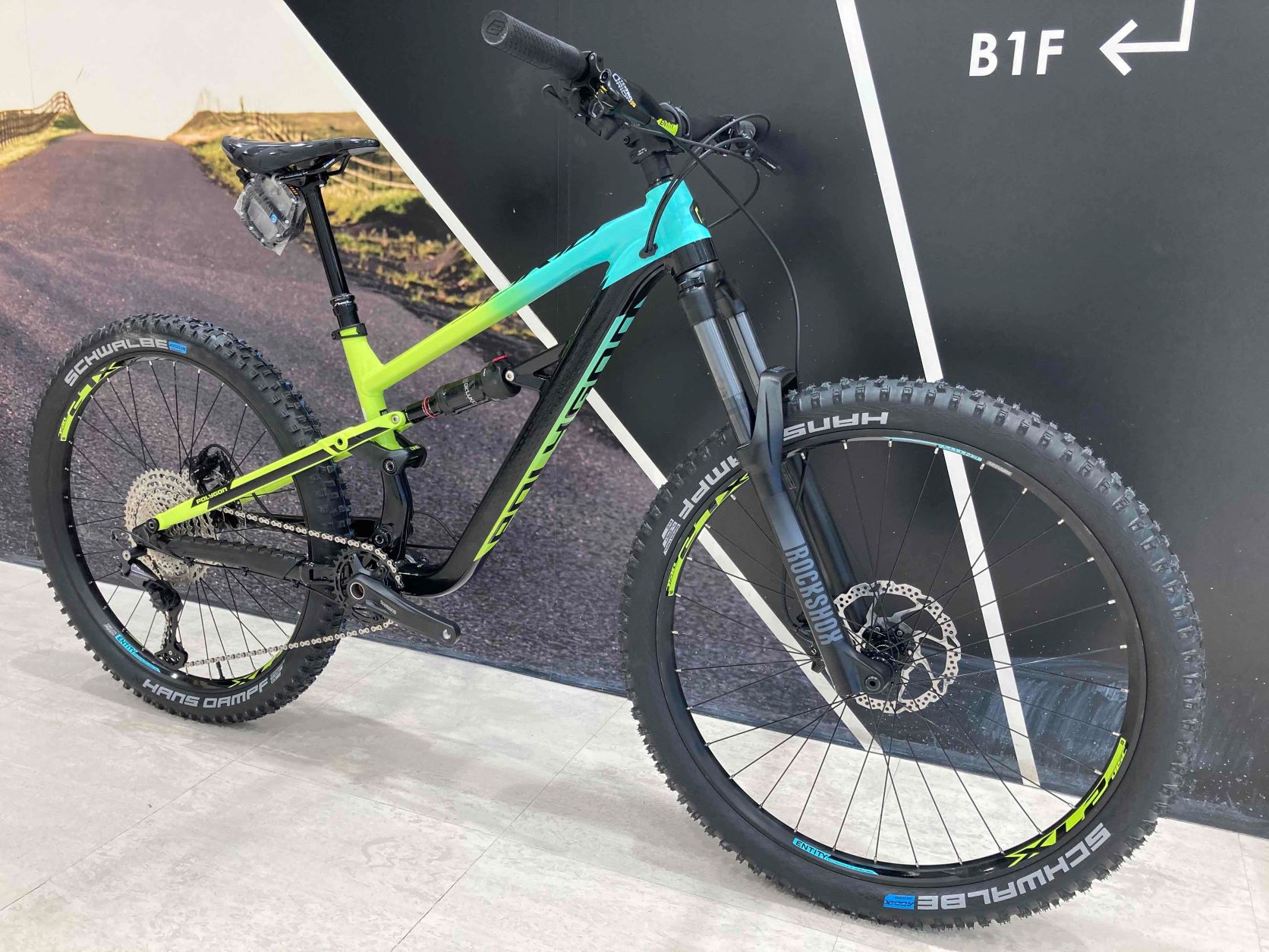 新規取り扱い開始】超高コスパのPOLYGON！！フルサスMTBが入荷です