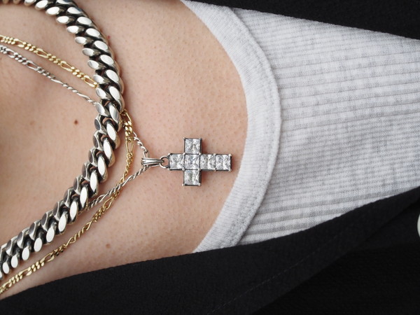 Antidote Buyers Club / Engraved Square Cross Pendant 通販 正規代理店